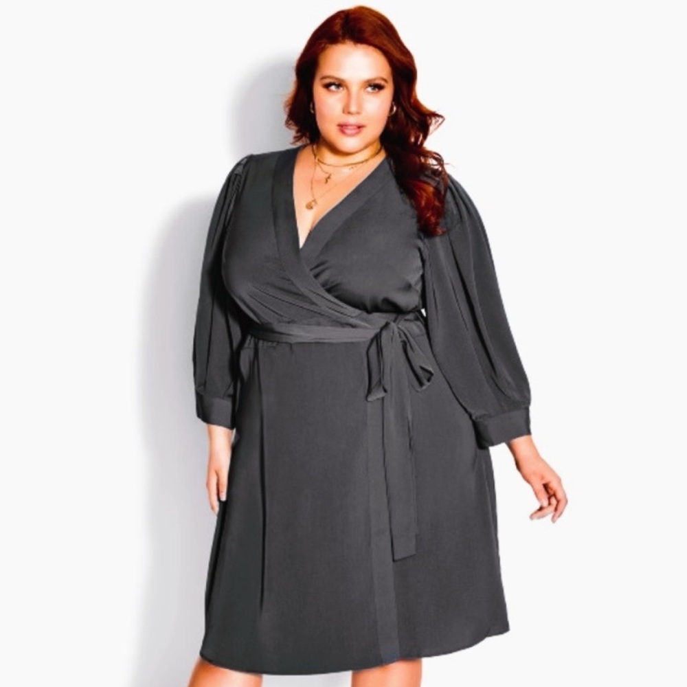 🧜🏼‍♀️ 2/$25 NWT City Chic Sultry Wrap Dress